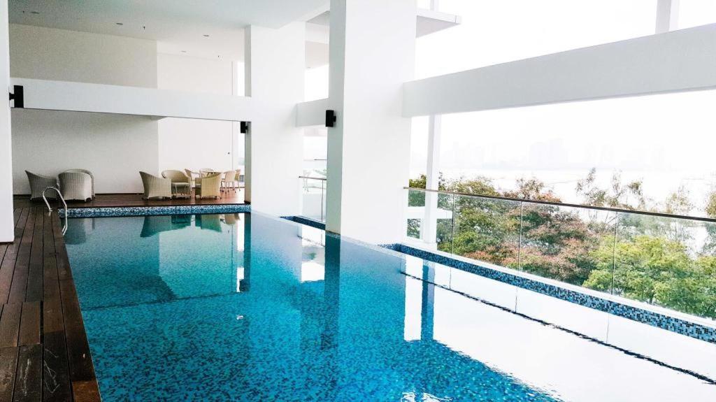 Sunrise Gurney Premium Executive City/Seafront Suite - Penang George Town Eksteriør bilde