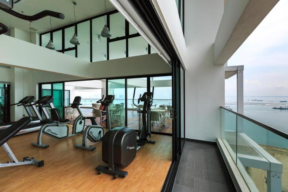 Sunrise Gurney Premium Executive City/Seafront Suite - Penang George Town Eksteriør bilde
