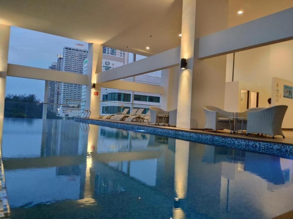 Sunrise Gurney Premium Executive City/Seafront Suite - Penang George Town Eksteriør bilde