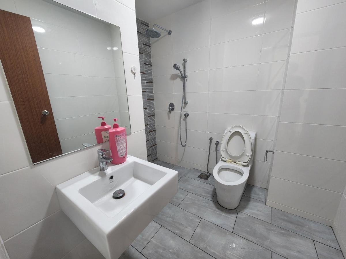 Sunrise Gurney Premium Executive City/Seafront Suite - Penang George Town Eksteriør bilde